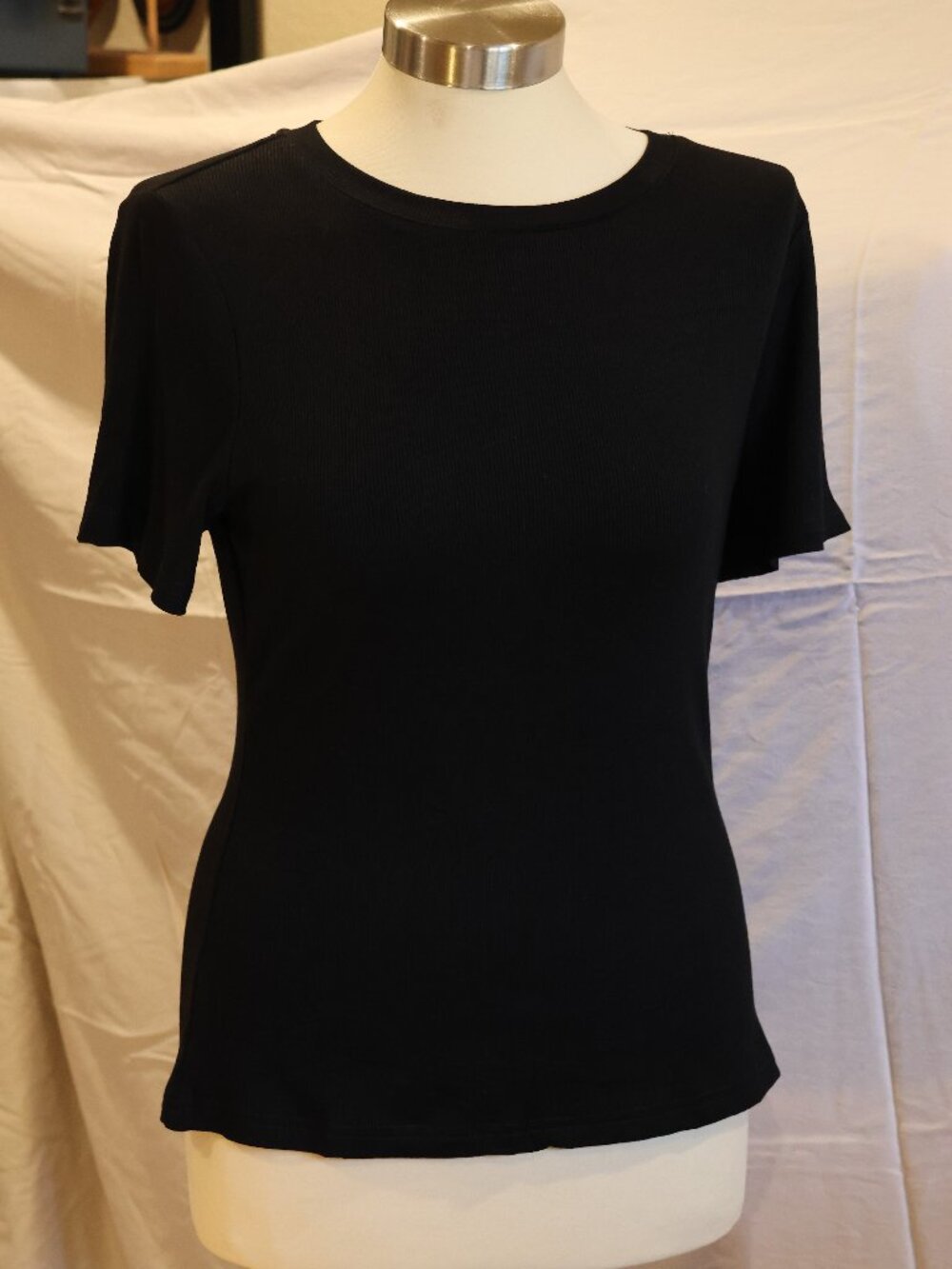 Pretty Garden NWT Black Pullover Stretch Top